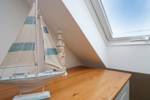 Doyden holiday apartment Cornwall Ocean Blue bedroom skylight
