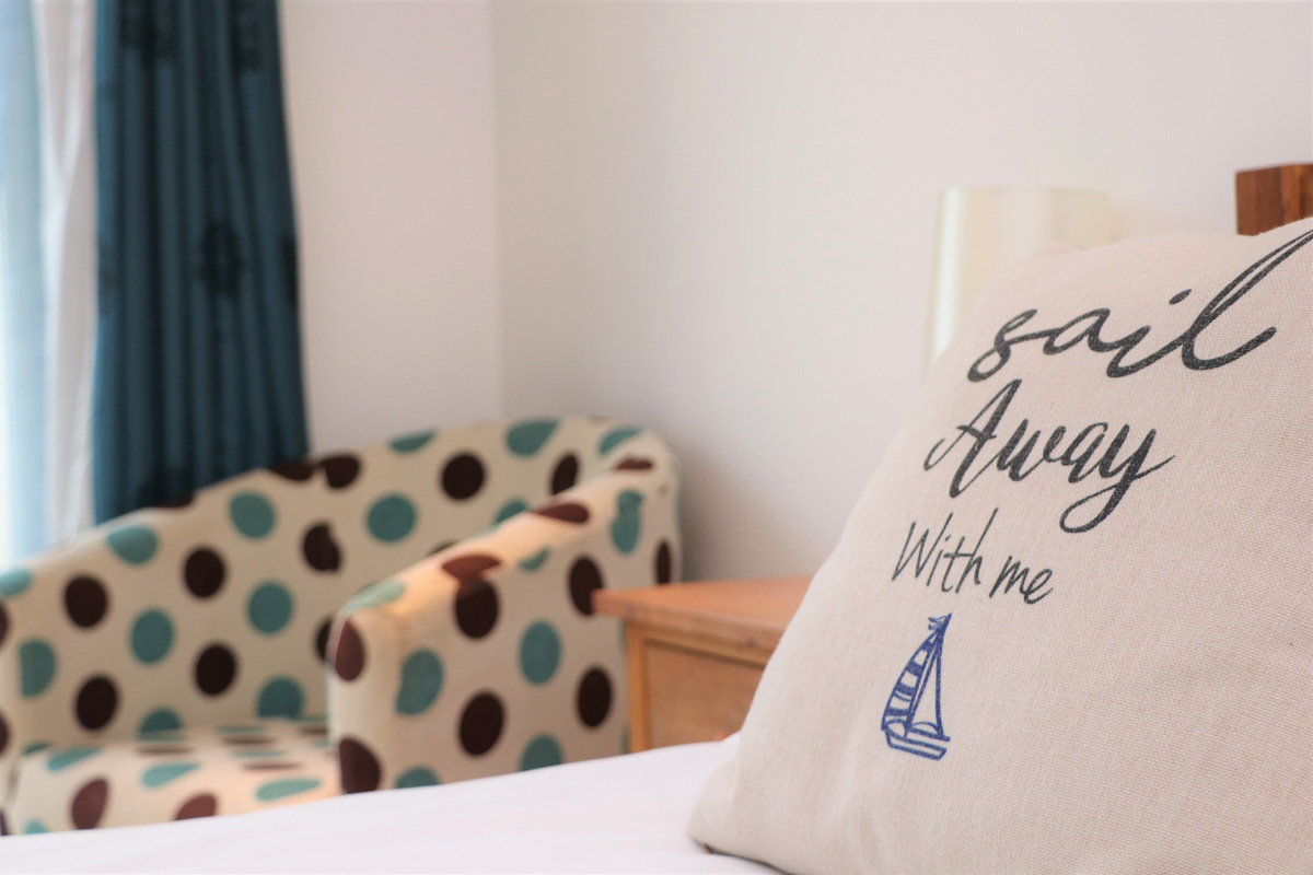 Bedruthan Holiday Cottage cushions